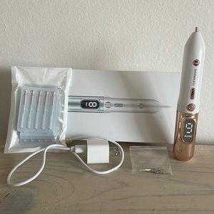 Dermavel Fibroblast Plasma Pen